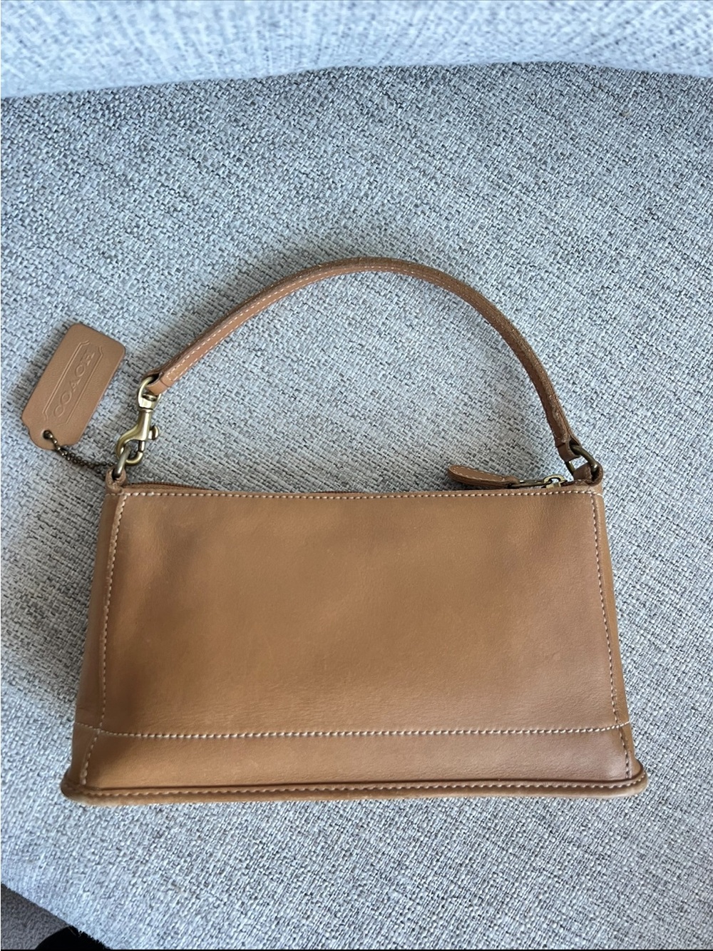 Vintage Coach Tan Leather Shoulder Bag